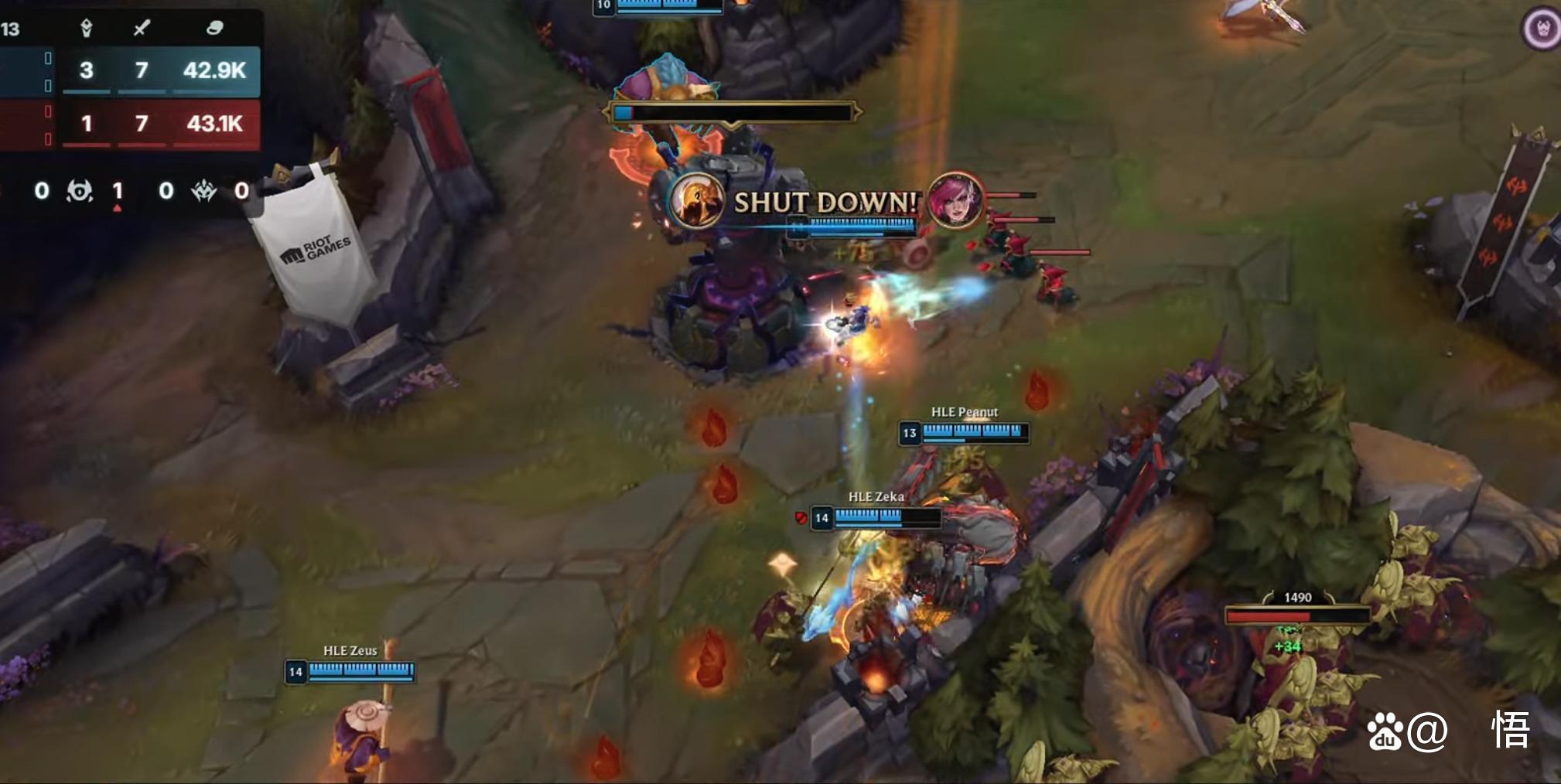 爱游戏体育-德约科维奇意外战胜TES，表现优异引爆全场！