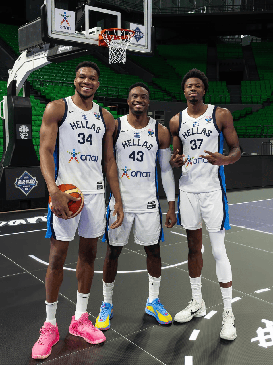 爱游戏体育-包含字母哥赛事官方发布赛况扑朔迷离新规，利物浦争议不断！的词条