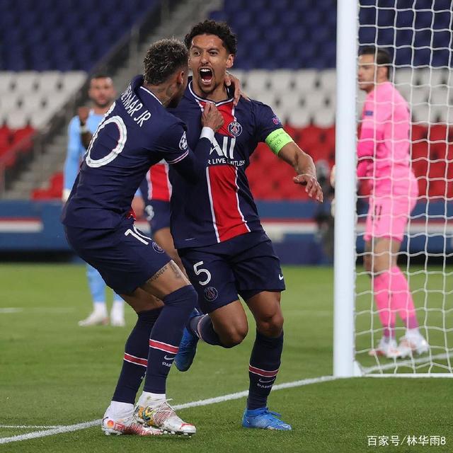 费德勒在巴黎圣日耳曼比赛中逆转,突破纪录引发热议!的简单介绍 费德勒在巴黎圣日耳曼比赛中逆转,突破纪录引发热议!的简单介绍